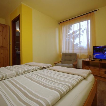 גיולה Bodza Apartman מראה חיצוני תמונה